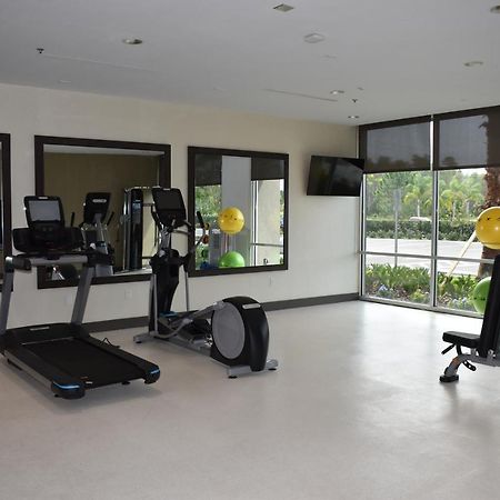 La Quinta Inn & Suites By Wyndham Orlando I-Drive Theme Parks Williamsburg 外观 照片