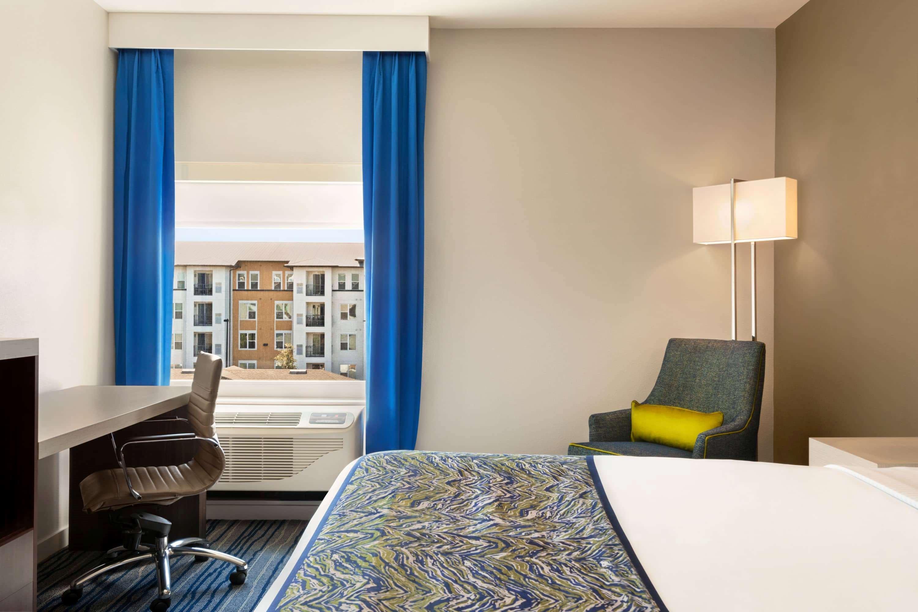 La Quinta Inn & Suites By Wyndham Orlando I-Drive Theme Parks Williamsburg 外观 照片