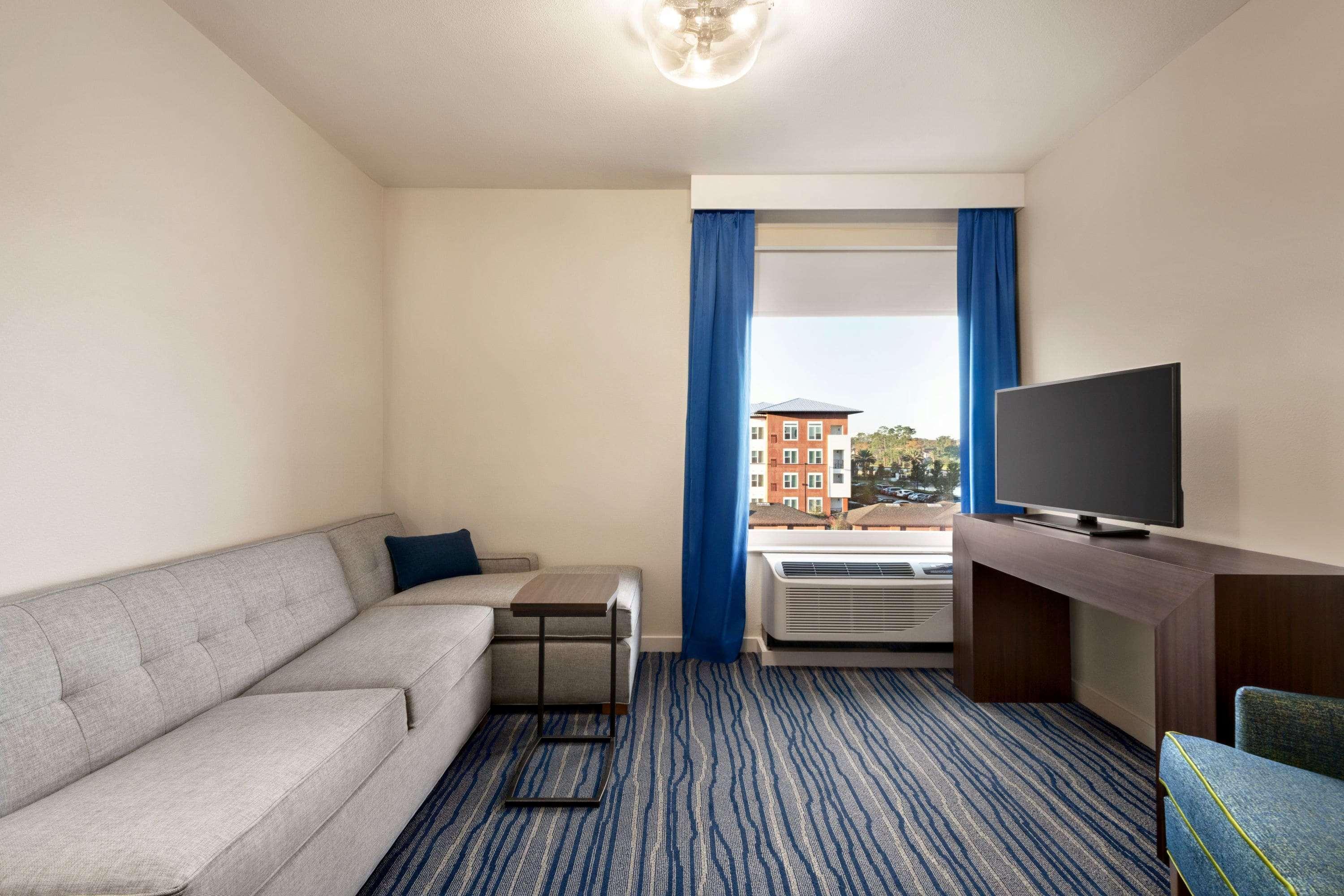 La Quinta Inn & Suites By Wyndham Orlando I-Drive Theme Parks Williamsburg 外观 照片