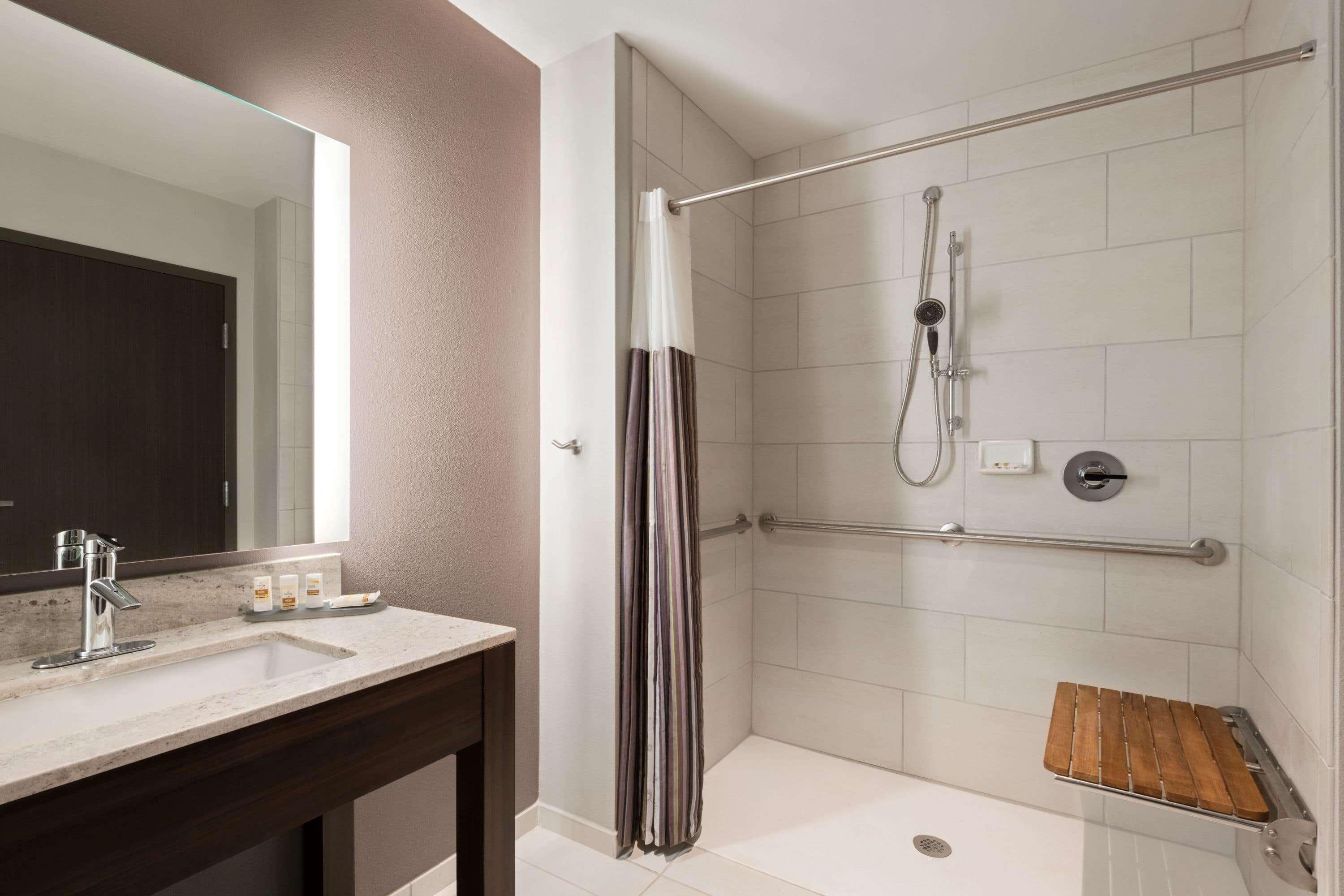 La Quinta Inn & Suites By Wyndham Orlando I-Drive Theme Parks Williamsburg 外观 照片